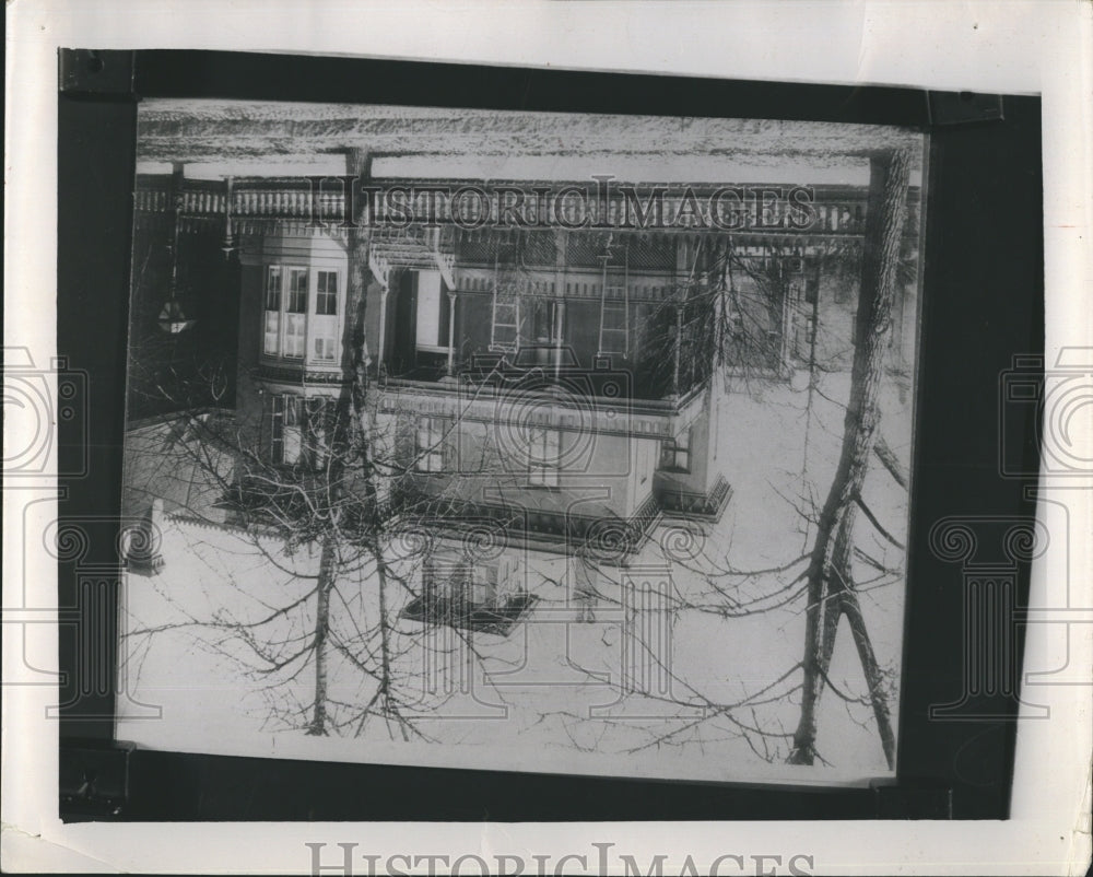 1951 First House On Prairie Street Belonged To John H. Staples - Historic Images