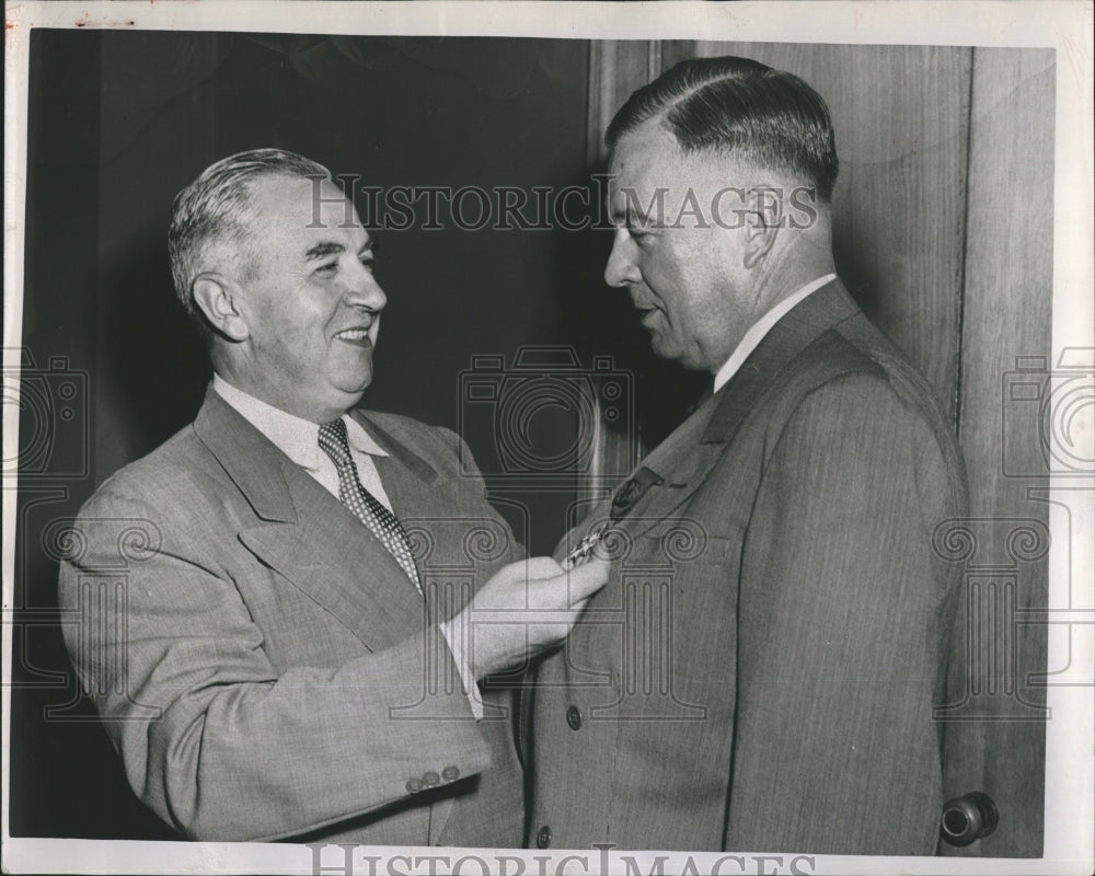 1949 Legion of Honor Award to Dr. George F Lull (R) Former Deputy - Historic Images