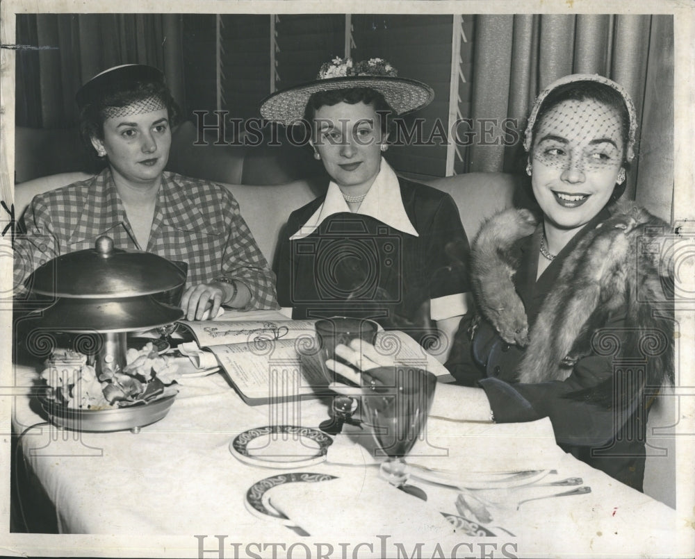 1953 Dolores Leander, president of Cartes Group - Historic Images