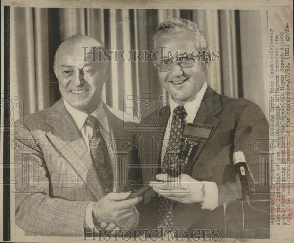 1975 New Orleans Mayor Moon Landrieu, pres. of Conference of Mayors - Historic Images