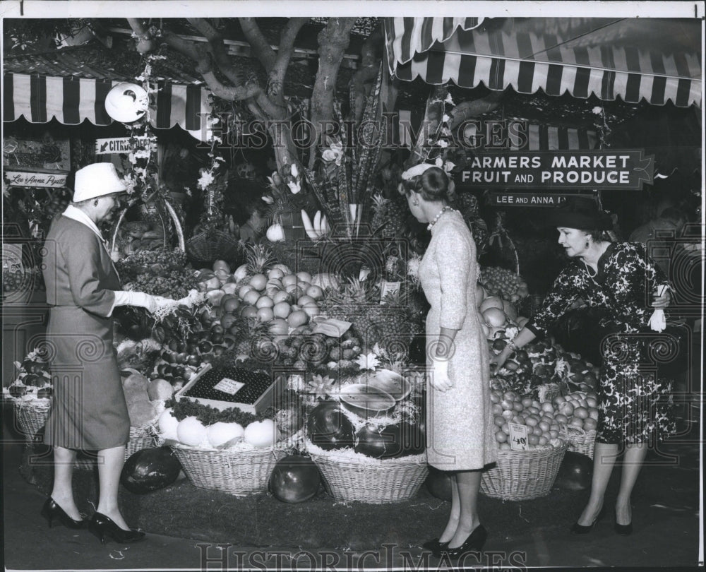 1961 Farmers Market , Los Angeles. - Historic Images