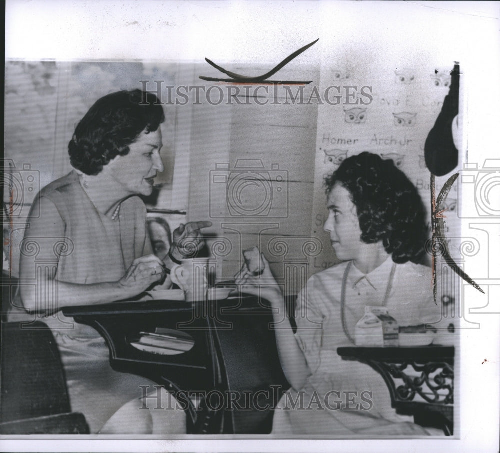 1964 Lady Bird Johnson Kentucky School  - Historic Images