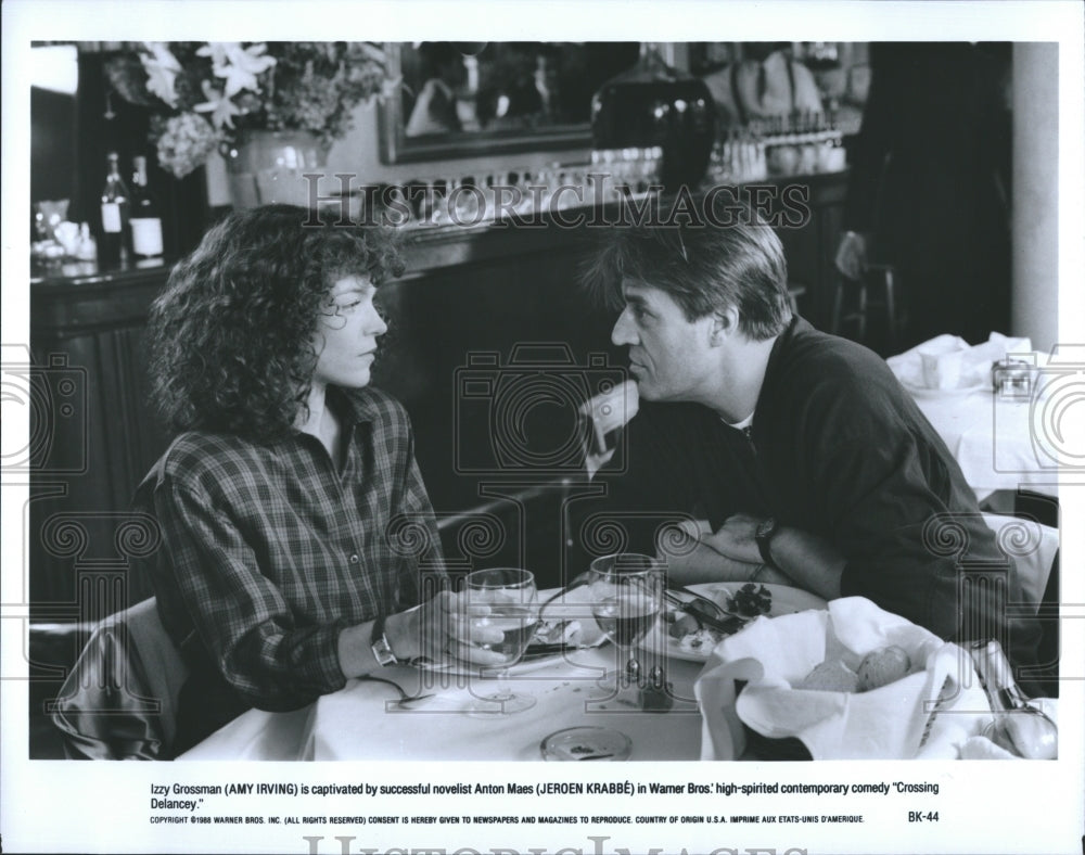 1988 Amy Irving &amp; Jeroen Krabbe in &quot;Crossing Delancey&quot; - Historic Images