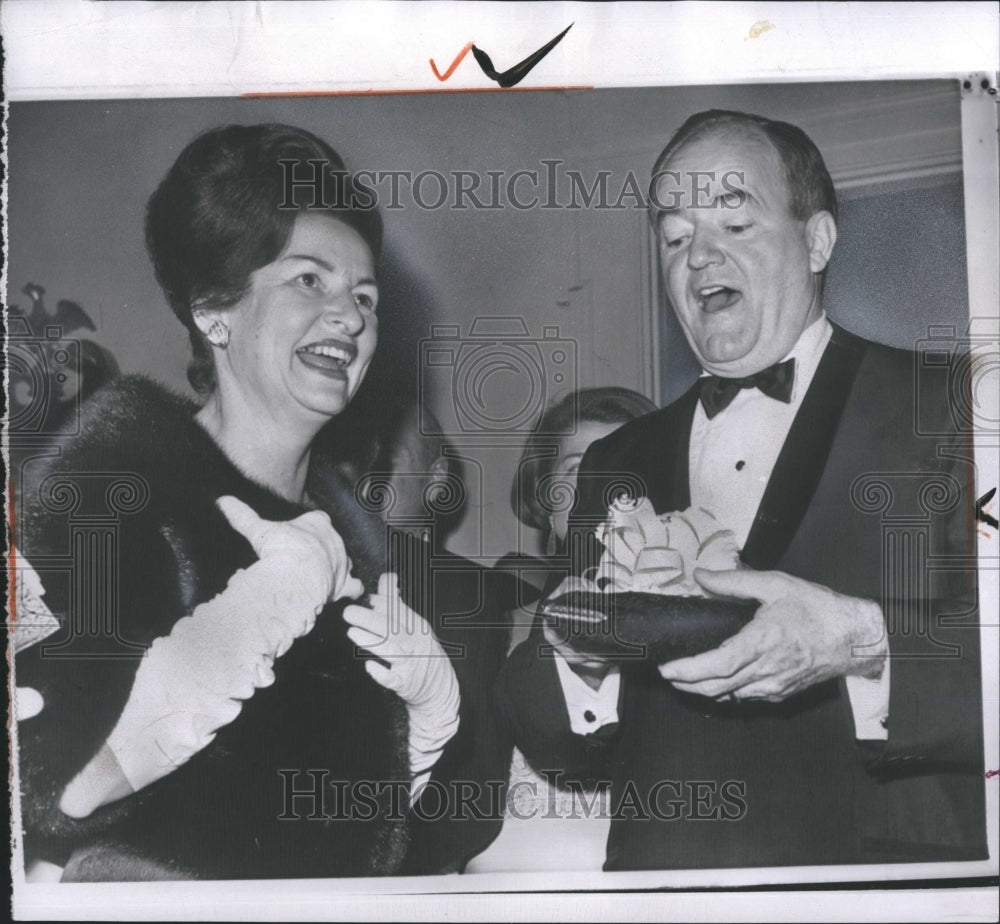 1965 Ladybird and VP Hubert Humphrey at inauguration concert - Historic Images