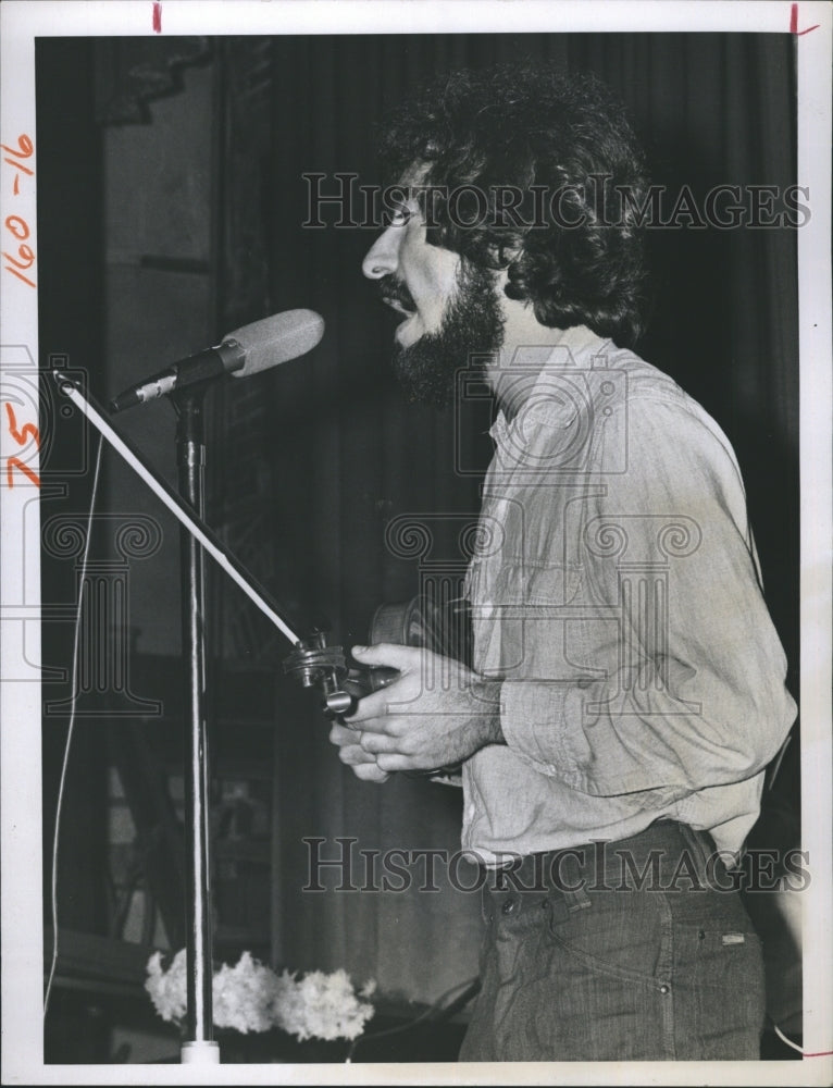 1975 Neil Gottlied Musician. - Historic Images