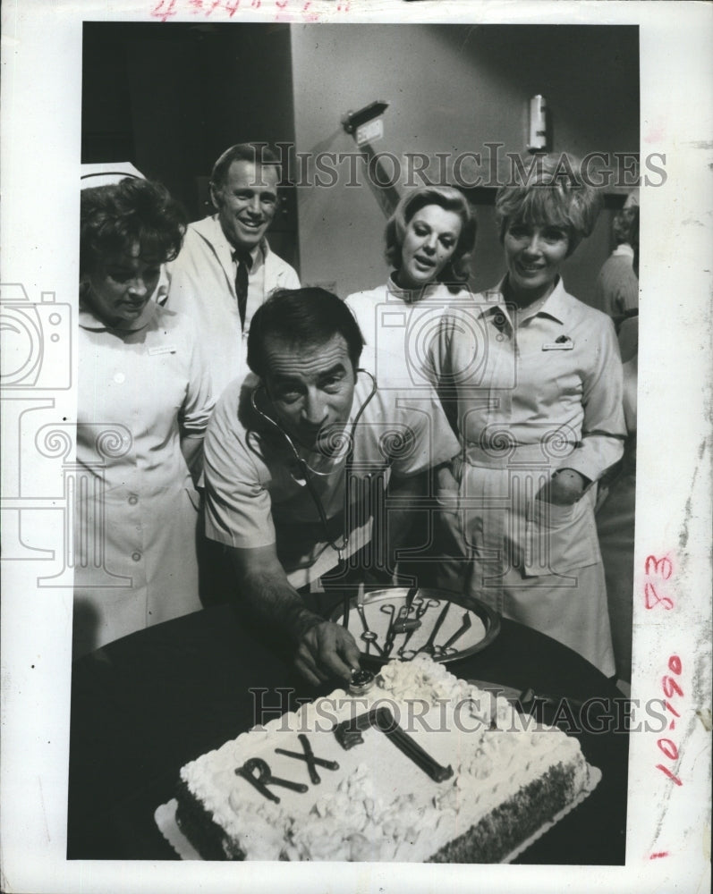 1969 Emily McLaughlin, Martin West, John Beradine, Rachel Ames, Patr - Historic Images