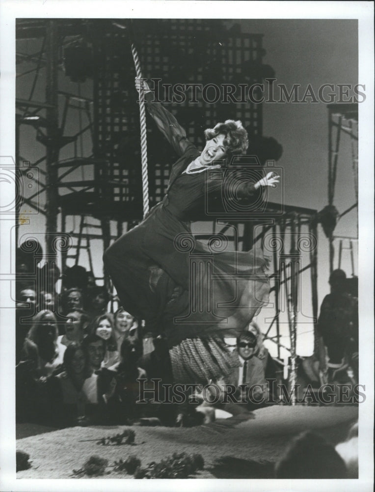 1970 Comedienne Yvonne Wilder on "Johnny Cash Presents the Everly.. - Historic Images