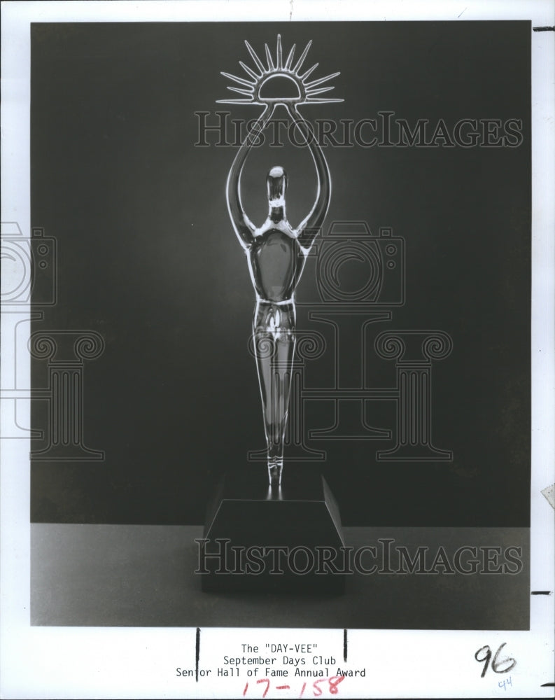 1979 Day Vee Senior Hall of Fame Annual Award. - Historic Images