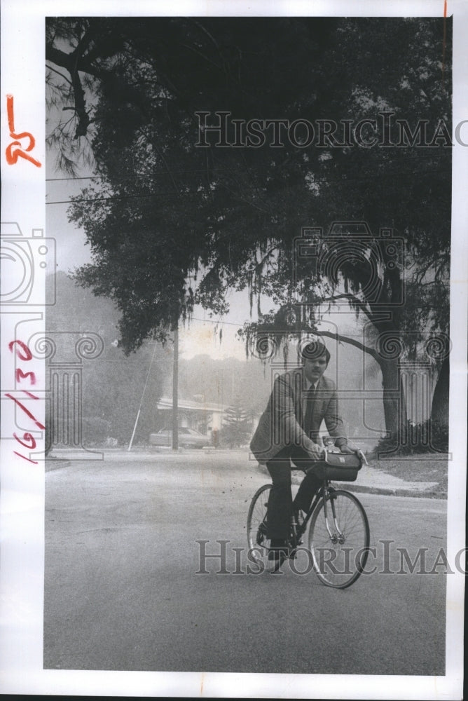 1976 Rev. John Jaber of First Presbyterian Church of Safety Harbor - Historic Images