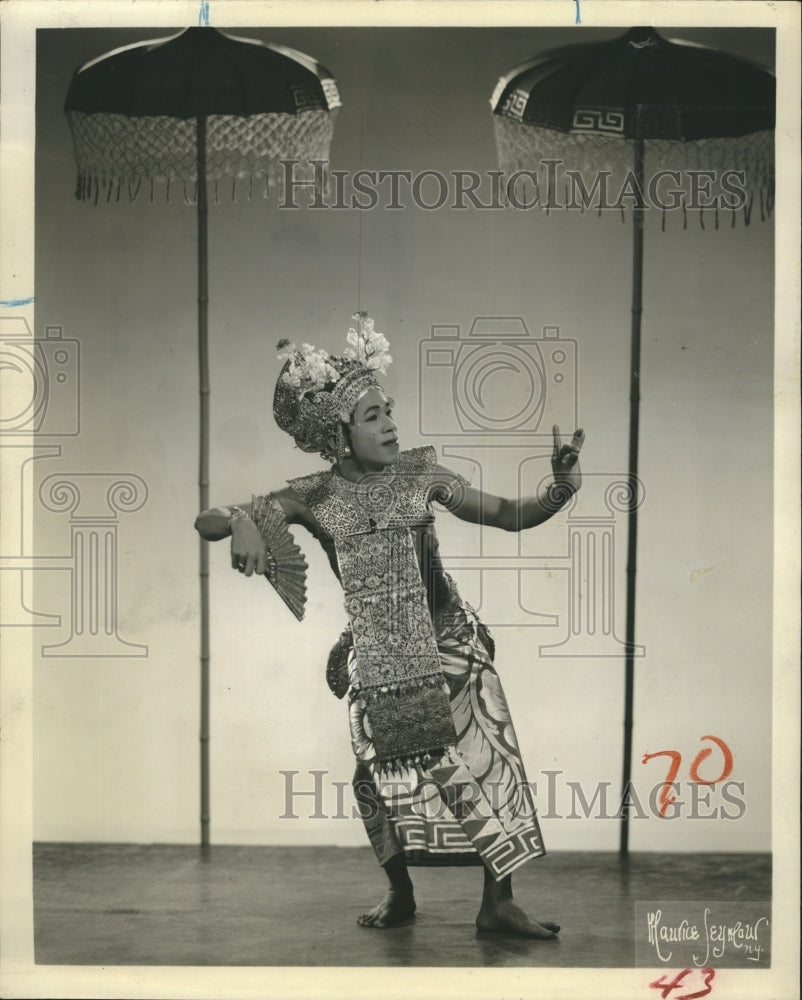 1958 Mendera, Balinese Dancer  - Historic Images