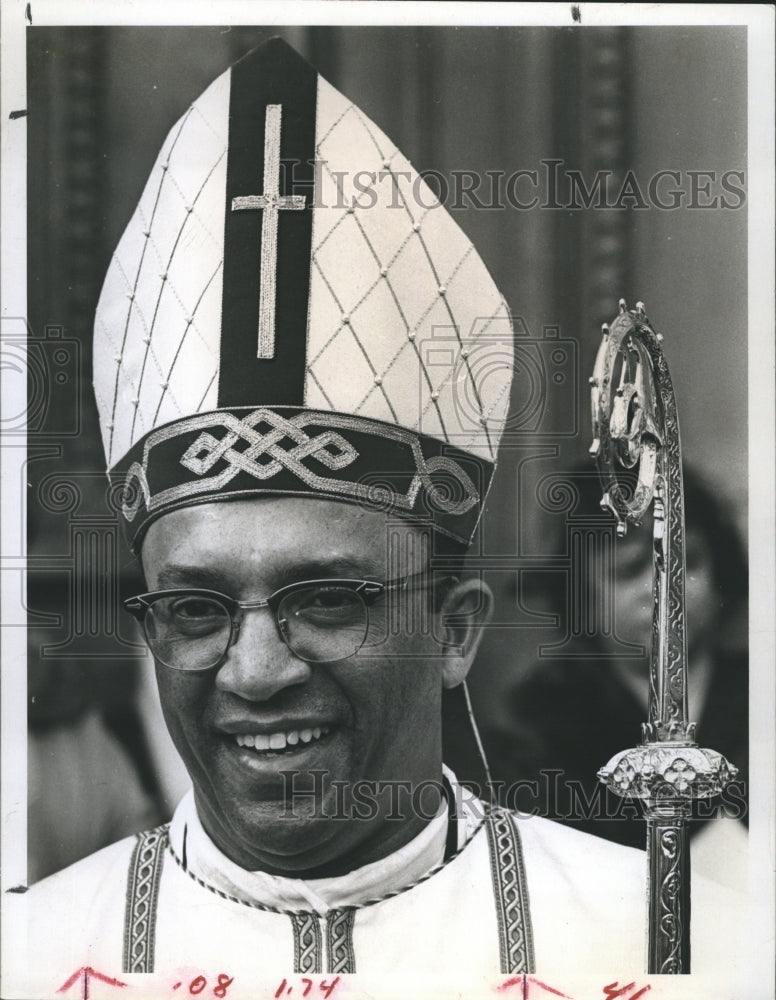 1991 Bishop Harold Perry  - Historic Images