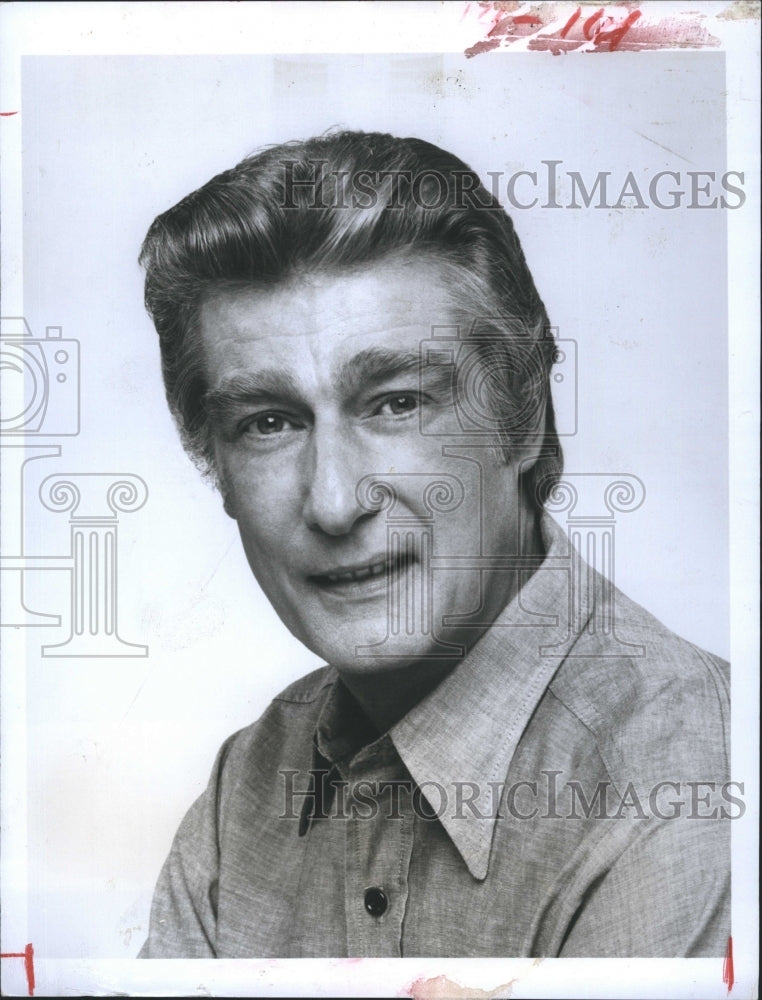 1977 Actor Richard Mulligan in "Soap" ABC Tv Series  - Historic Images