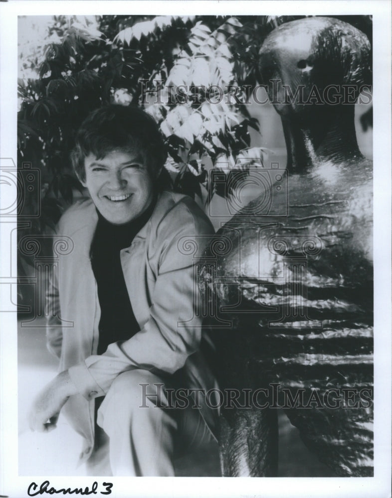 1981 Robert Hughes writes and presents "The Shock of the New" - Historic Images