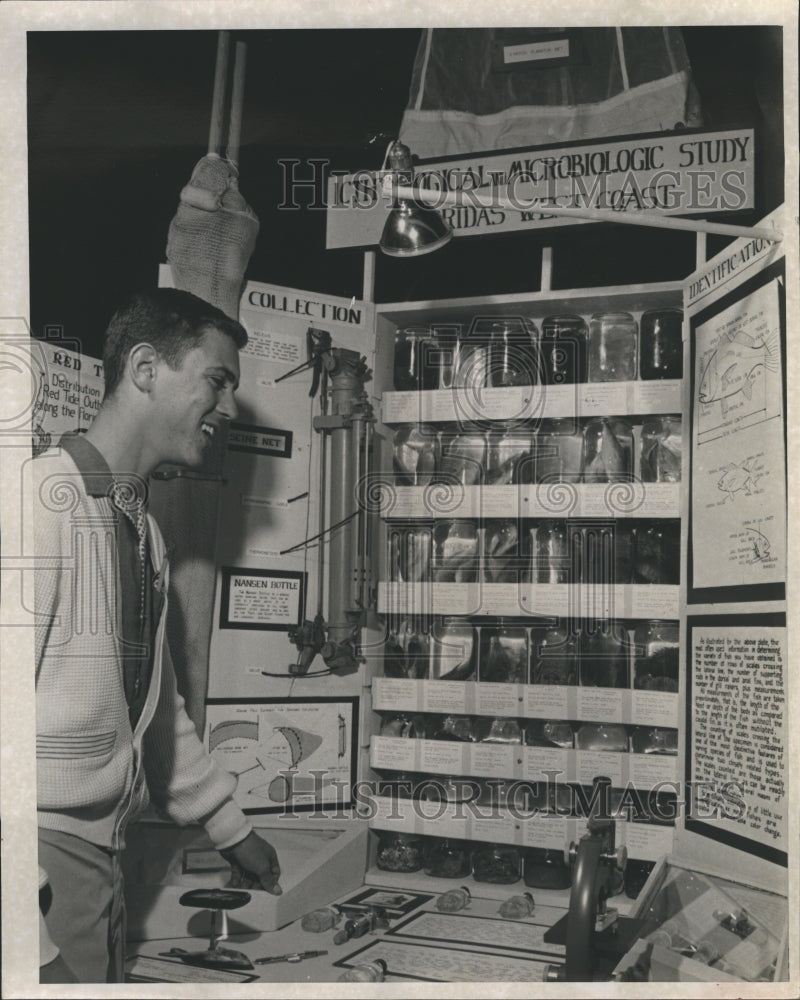 1960 Jeff Fortune, winner of the zoology category at the Boca Ciega - Historic Images