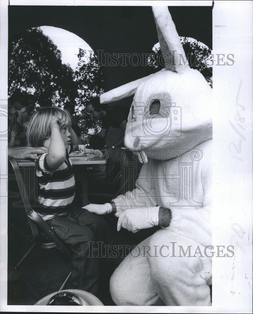 1980 Pinellas Association Retarded Children Easter Bunny Stetson Law - Historic Images