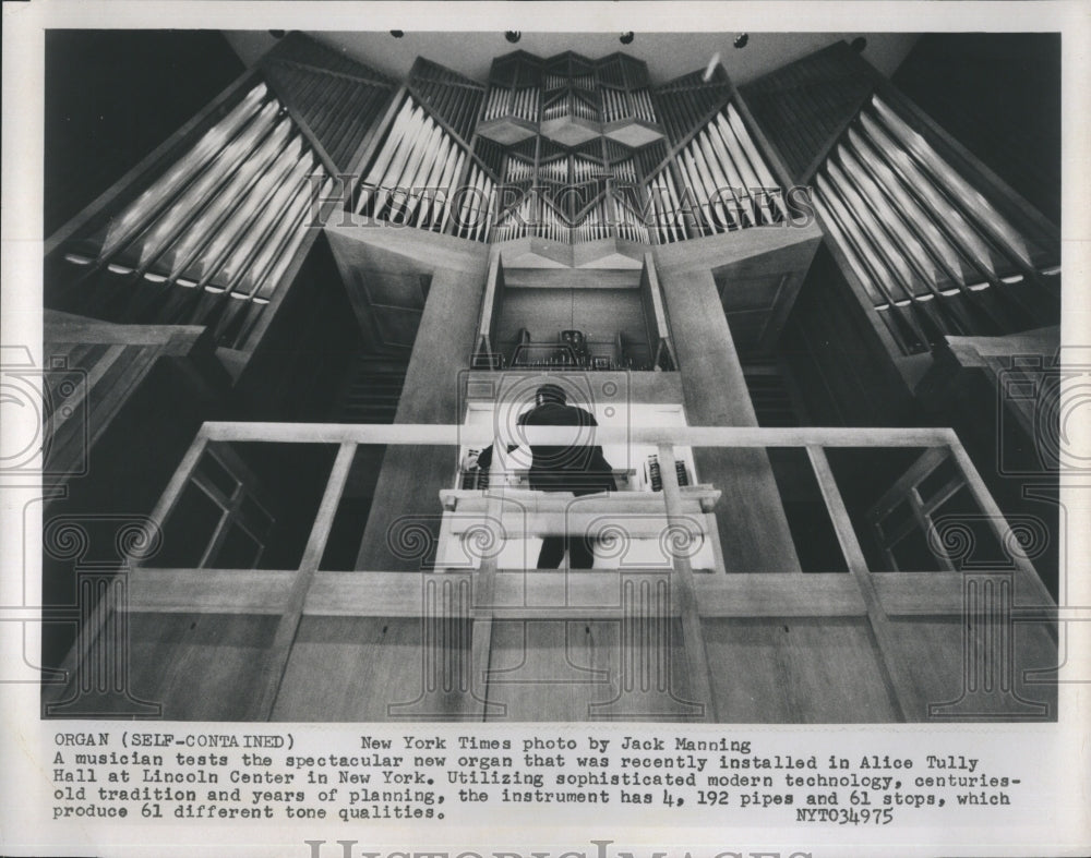 1975 New organ in Alice Tully Hall at Lincoln Cente - Historic Images