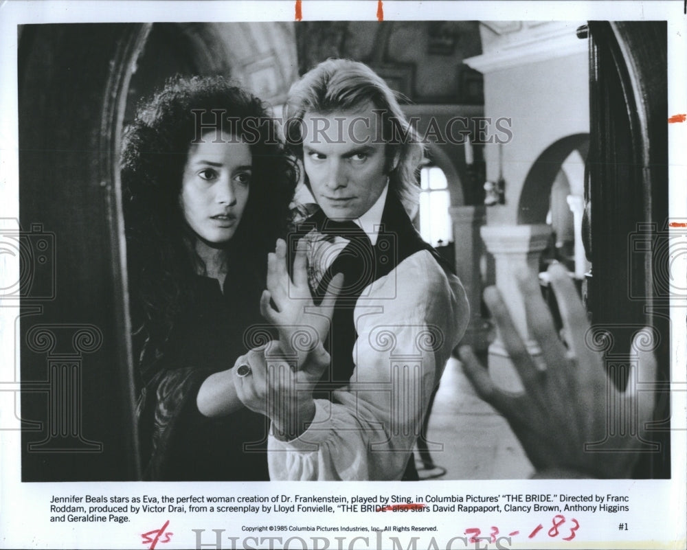 1985 Jennifer Beals(L) actress - Historic Images