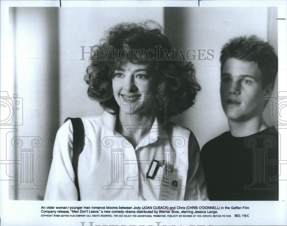 1990 Joan Cusack & Chris O'Donnell in "Men Don't Leave" - Historic Images