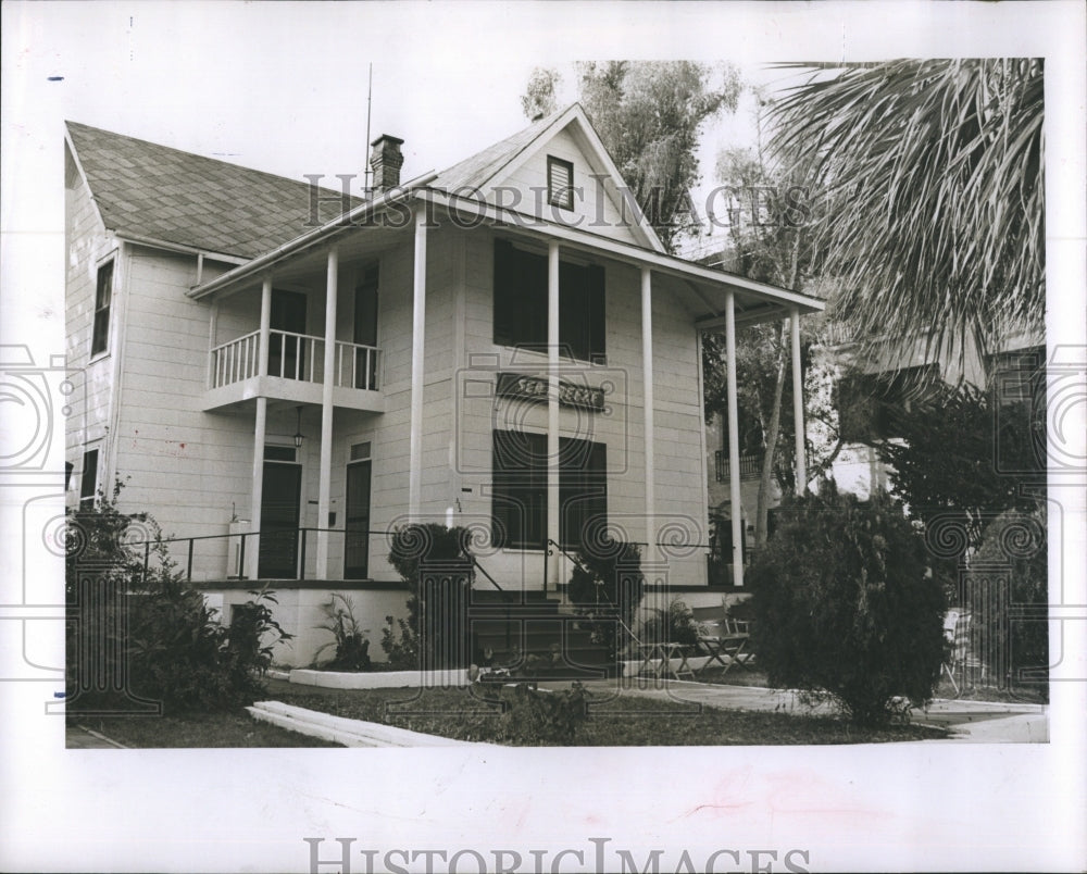 1963 Sea Breeze Hotel Sold to Mr/Mrs Otto Chaisson by Tom/Ed Parsley - Historic Images