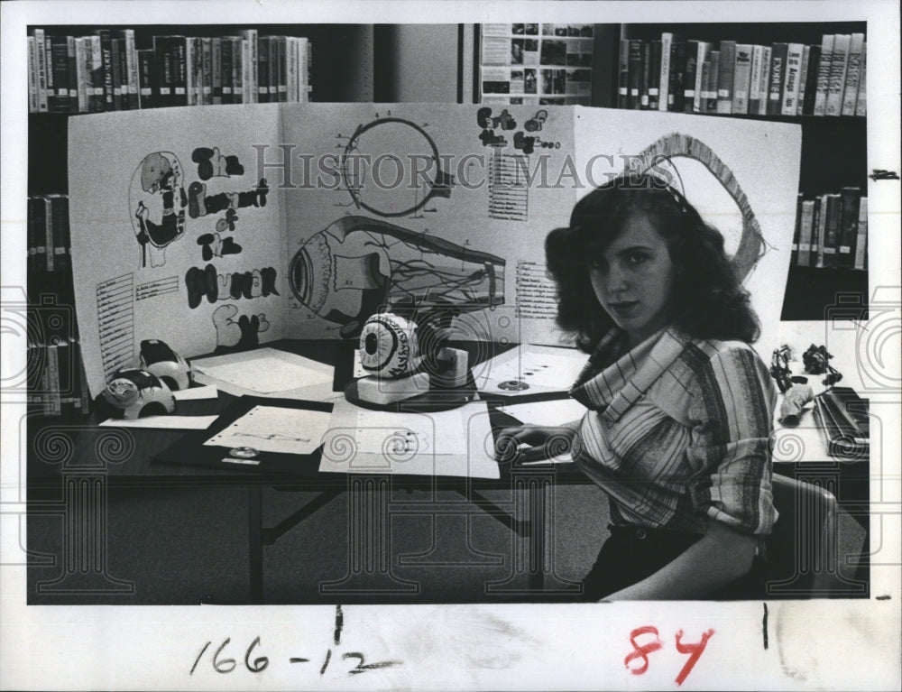 1979 Press Photo Springstead High School Science Fair Loretta Javitz - RSH75309 - Historic Images