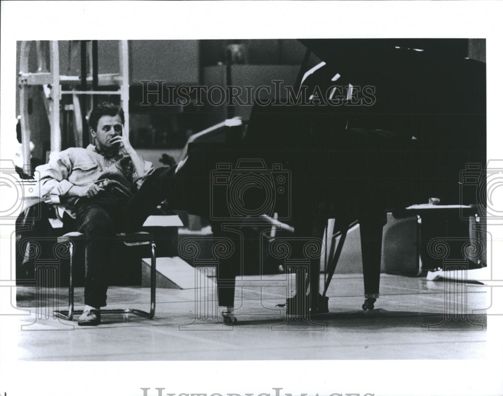 1995 Mikhail Baryshnikov Russian American dancer,choreographer,actor - Historic Images