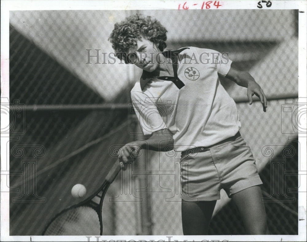 1981 Brooksville Hernando High&#39;s Dan Merritt shows great form - Historic Images