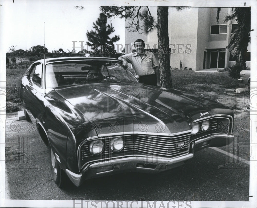 1979 Press Photo PARC president Bert Mueller and donated 1970 Mercury car - Historic Images