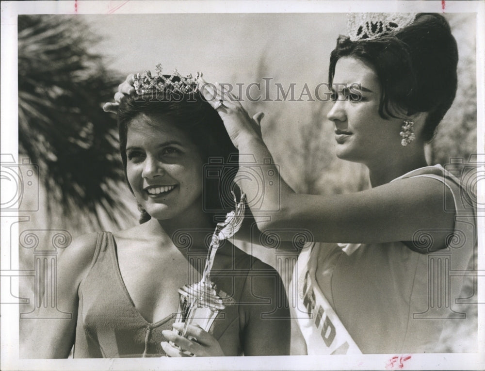 1963 Debbie Poore Crown Miss Ft. DeSoto Gloria Brody Miss FL 1963 - Historic Images