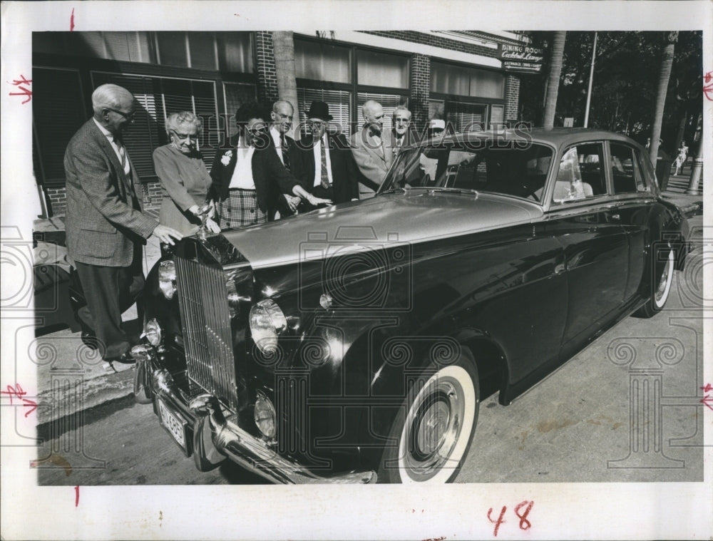 1961 Luxury Car - Historic Images