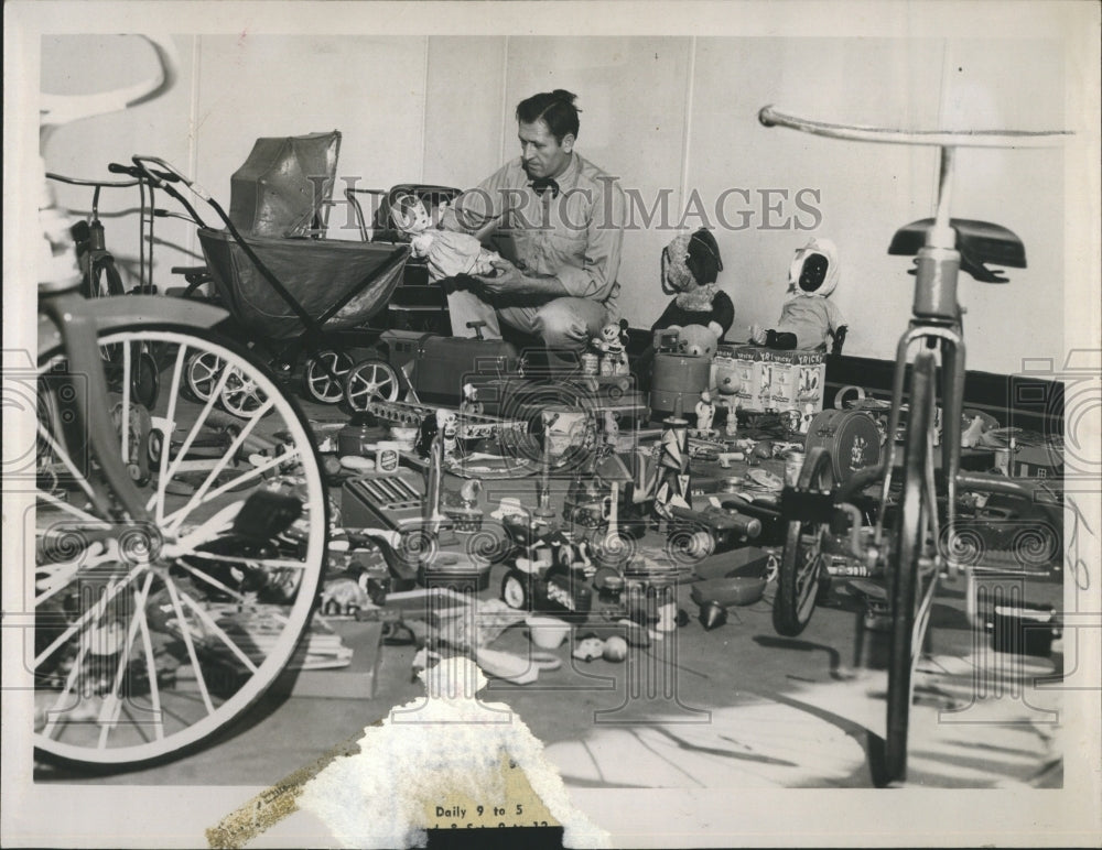 1950 Residents Bring Broken Toys Nick Pessas Repairs Christmas - Historic Images