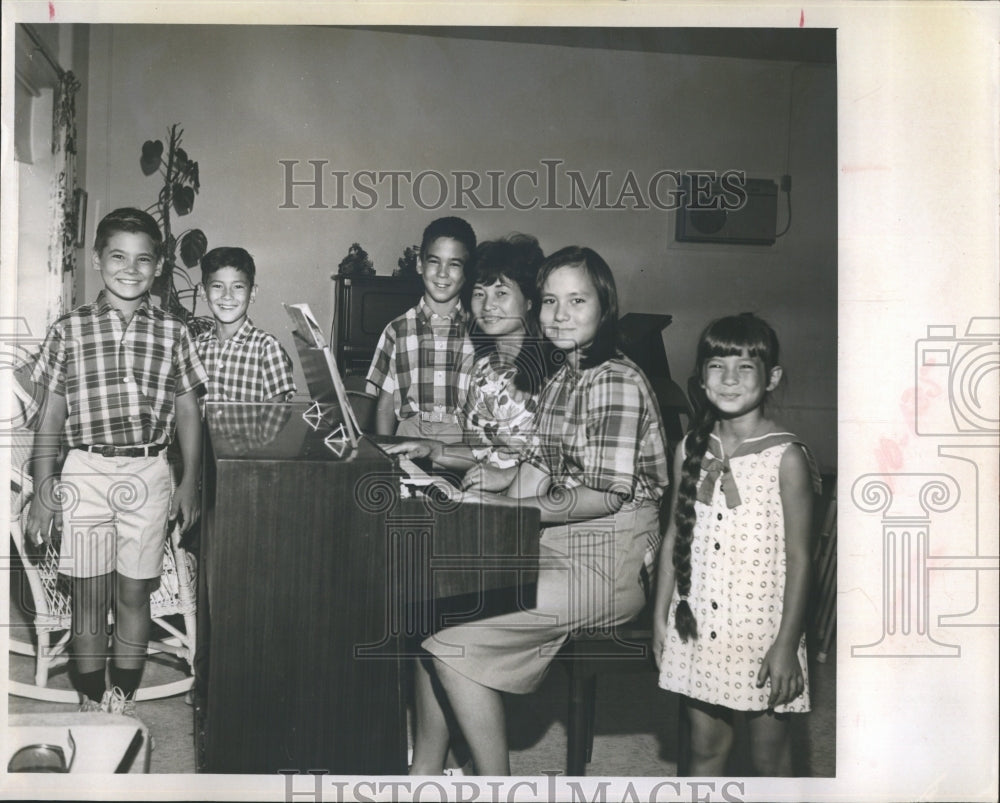 1966 L; Chris,George Jr., Jerry, Mrs. Michilko Latharo, Noella &amp; - Historic Images