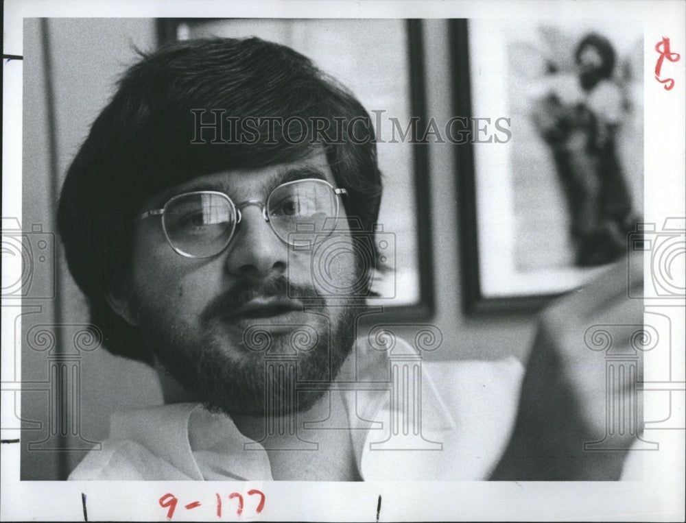 1977 Director Tampa Theater Bob Holtzman - Historic Images