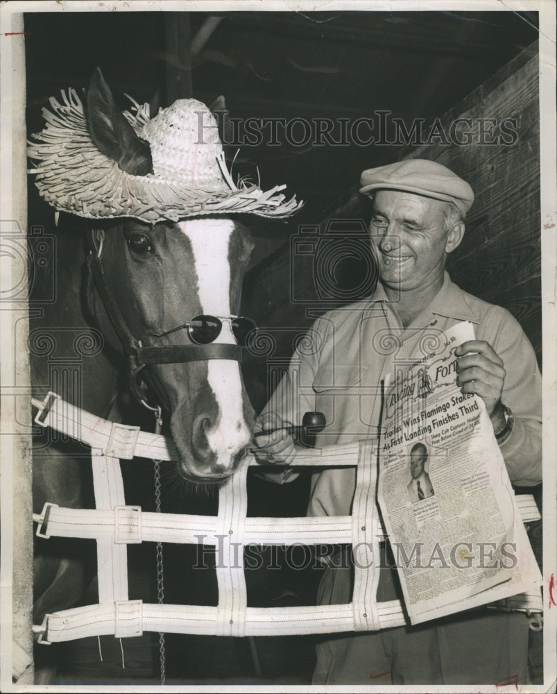 1959 Bee Lee Tee Ends Career As Racer In Retirement Costume - Historic Images