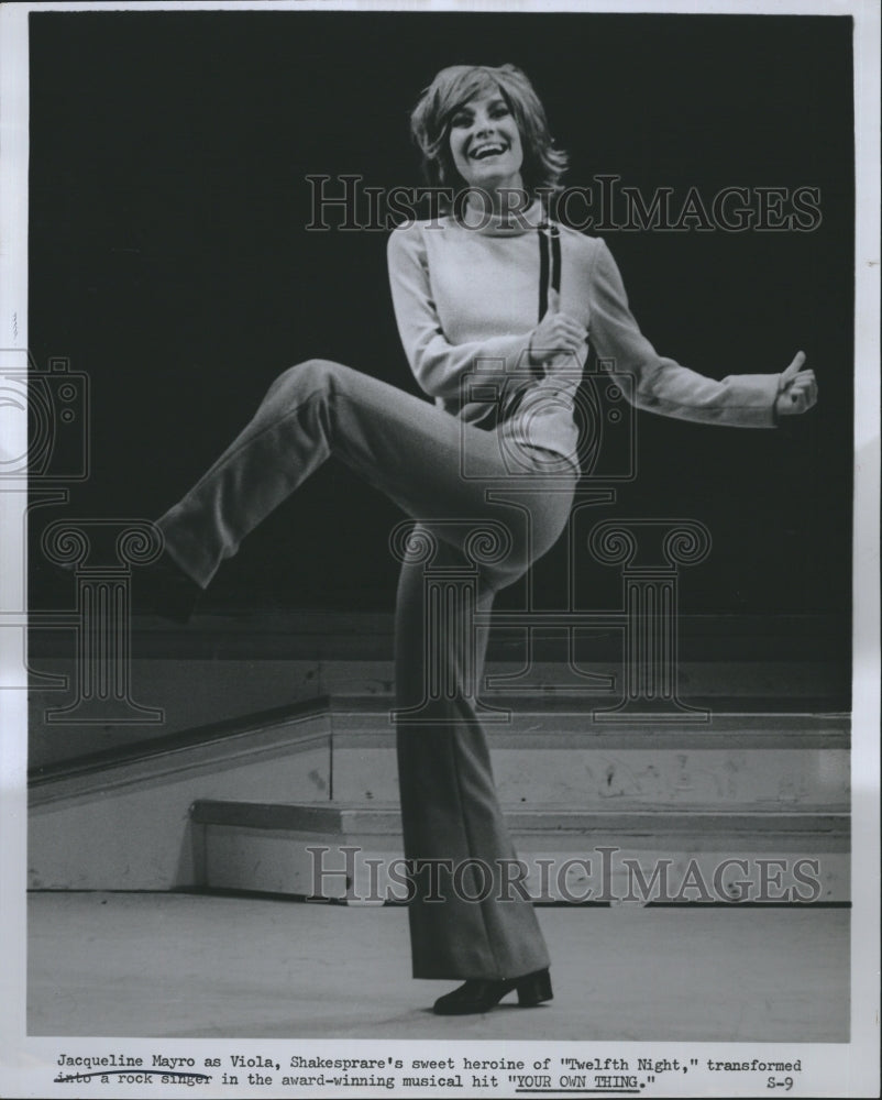 1969 Jacqueline Mayro on "Your own thing" - Historic Images