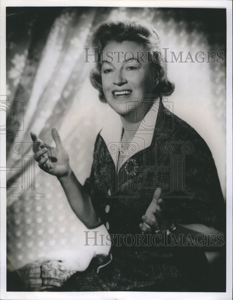 Press Photo Gracie Fields Comedienne Singer native England - Historic Images