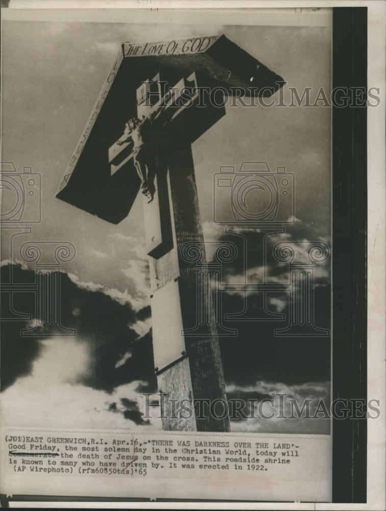 1965 Good Friday the most solemn day in the Christian world - Historic Images