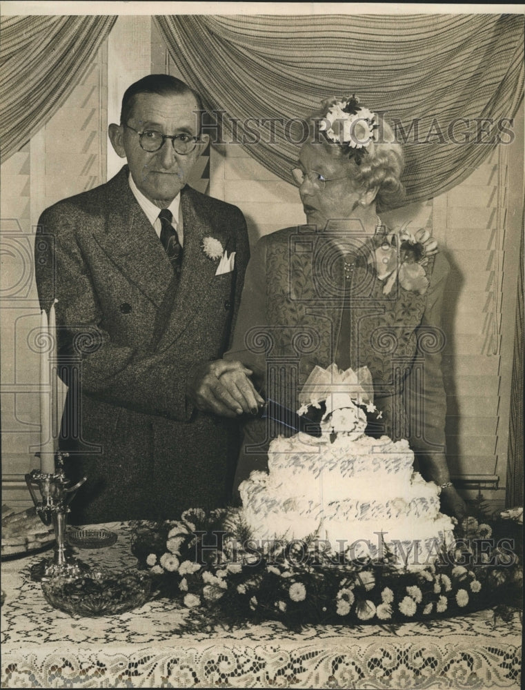 1943 Mr. And Mrs. Mitchell Carlisle Webb 50th Wedding Anniversary - Historic Images