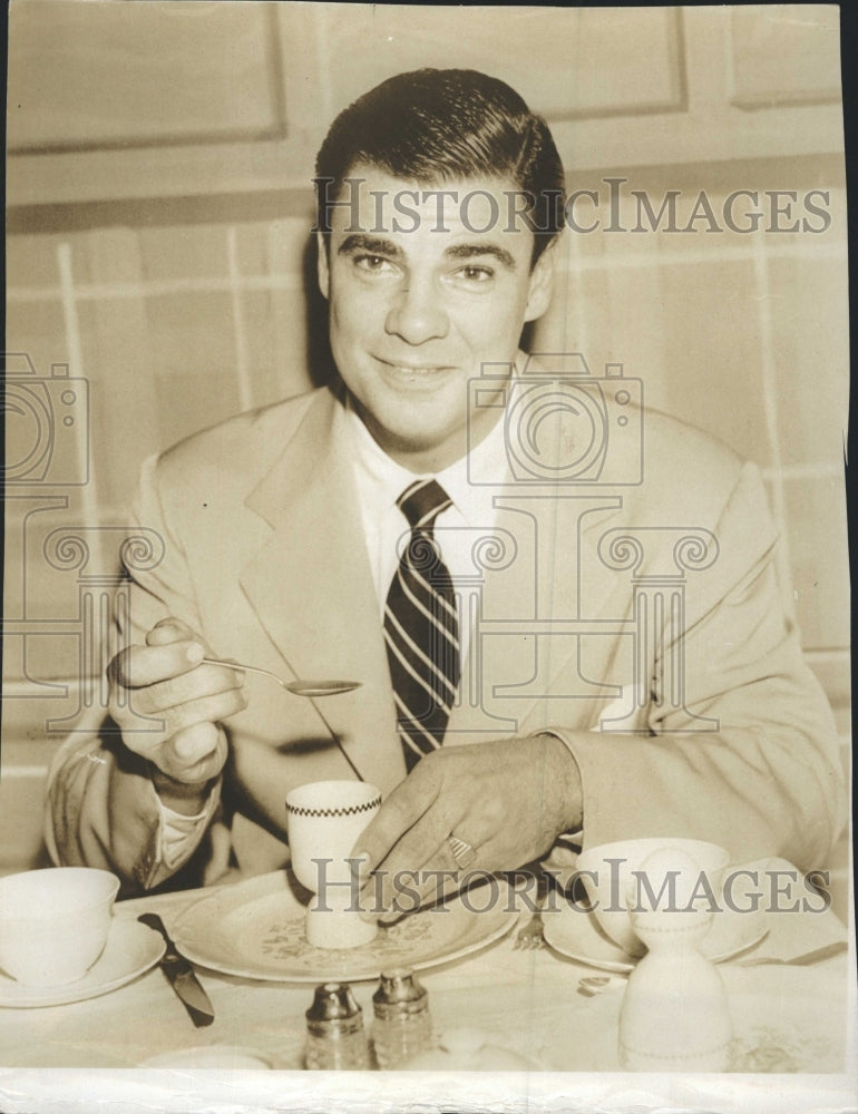  Actor Singer Radio Television Announcer Bert Parks - Historic Images