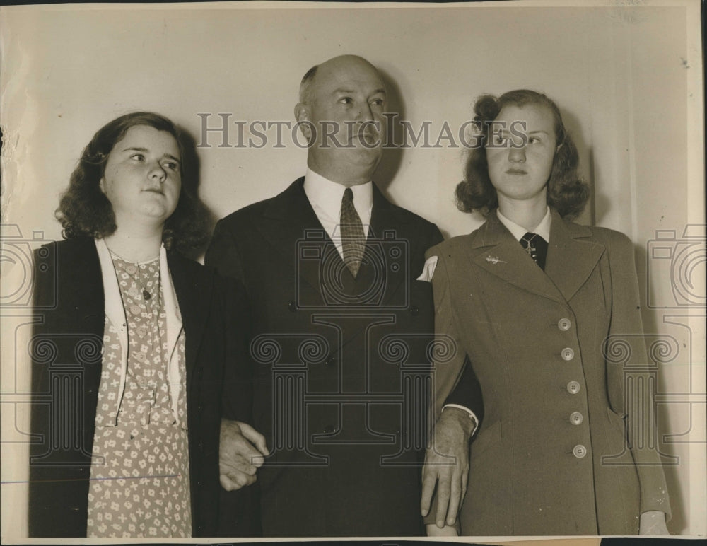 1939 Postmaster Gen. James Farley &amp; daughters back from Europe - Historic Images