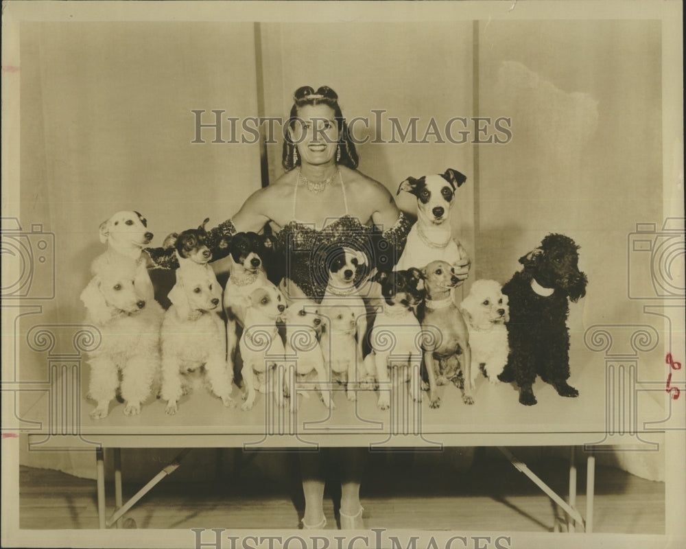 1959 Lona and her Dogs at Musicians Thanksgiving Ball - Historic Images