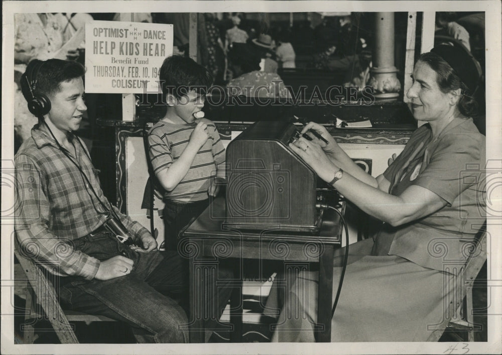 1943 At the optimist Hearing Clinic in the county Health Department - Historic Images