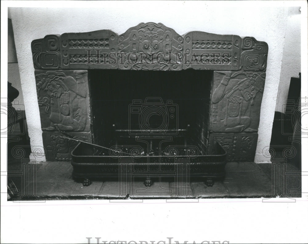 1988 Fireplace in the living room decorated with mayan and inca - Historic Images