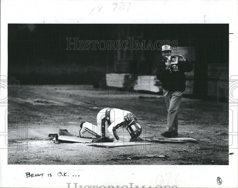 1982 Benny feels the effects of the explosion - Historic Images