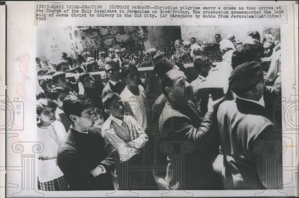 1968 Christians March in Jerusalem - Historic Images