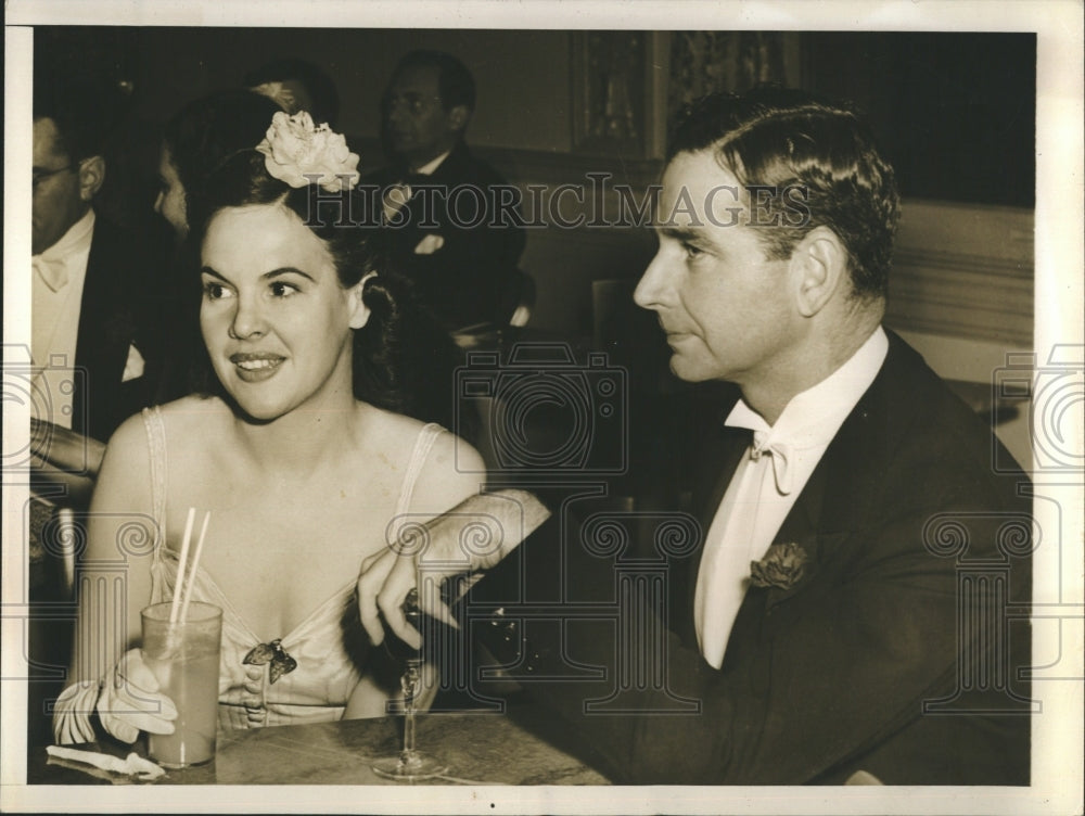 Press Photo high society's Mr. and Mrs. Cornelius Vanderbilt Whitney - Historic Images
