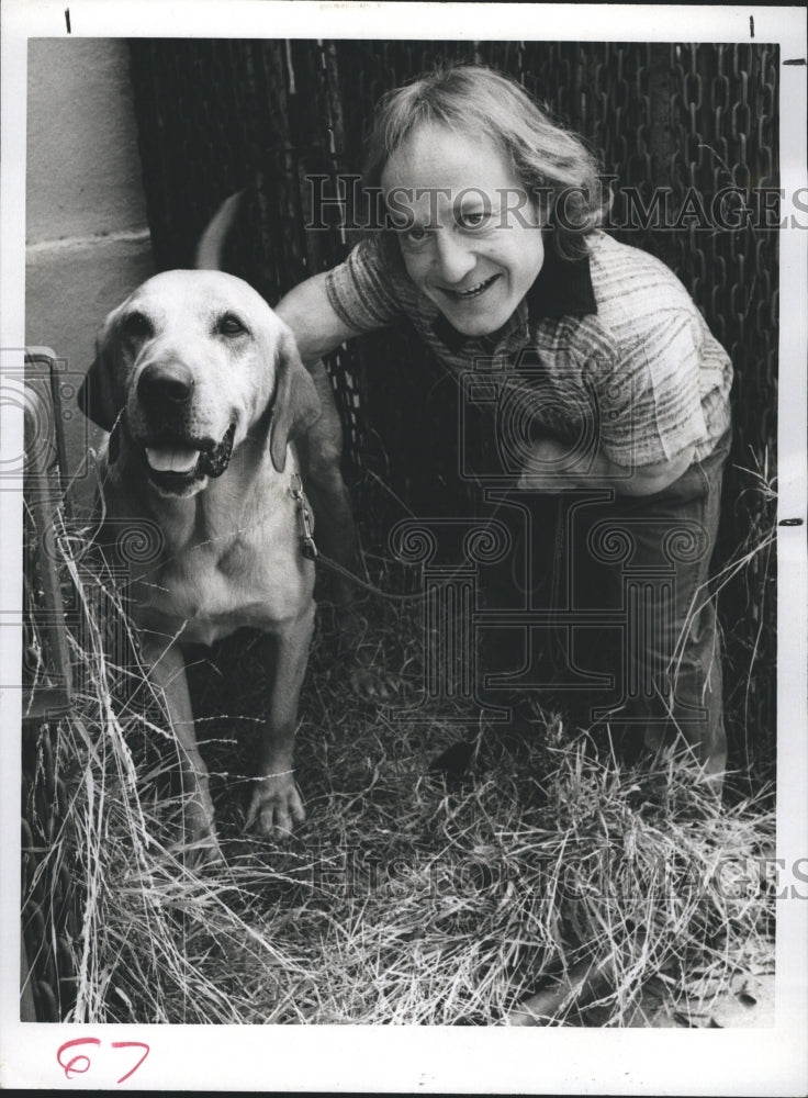 1986 David Rappaport with Dog TV Actor The Wizard Series Show - Historic Images