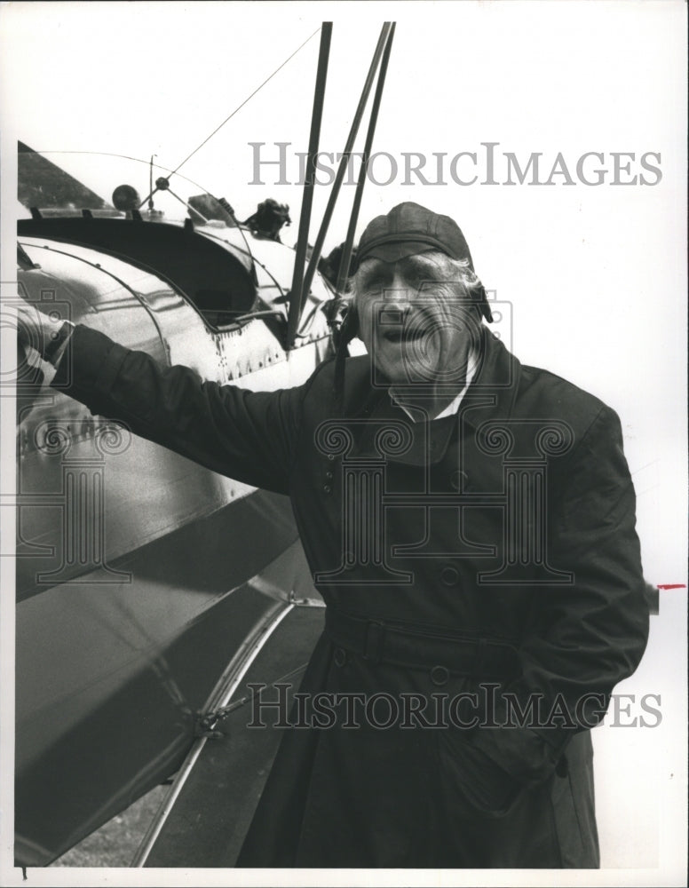 1990 James Whitmore in "Sky High" - Historic Images