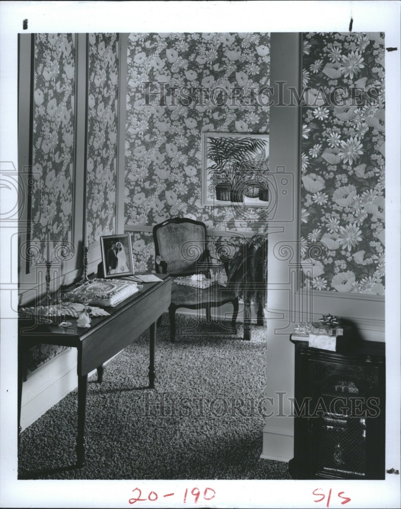 1978 Decorative Wallpaper. - Historic Images