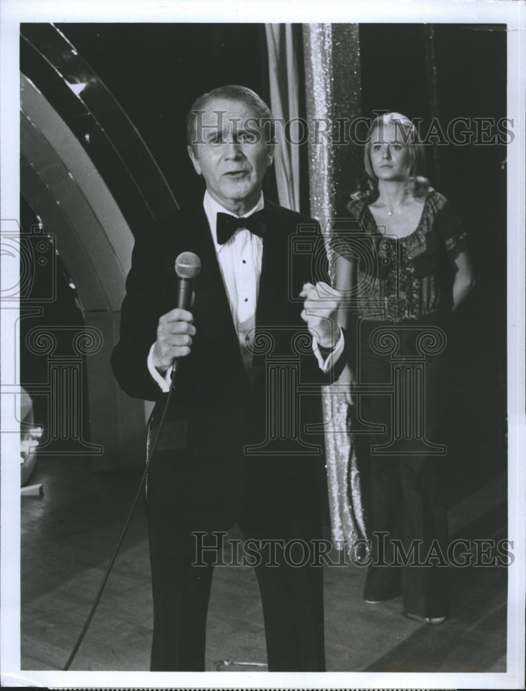 1977 Red Buttons Academy Award-winning American comedian and actor. - Historic Images