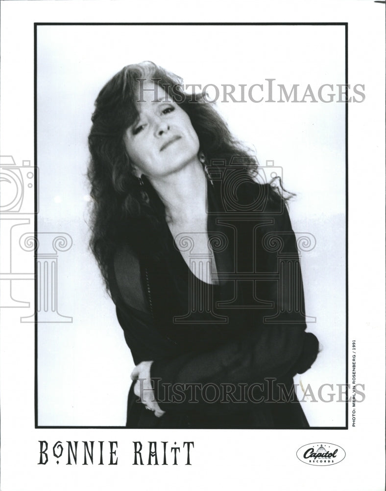 Press Photo Bonnie Raitt American blues singer-songwriter. - Historic Images